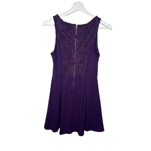 Forever 21 Purple Lace Sleeveless Mini Dress Size Small - Picture 2 of 11
